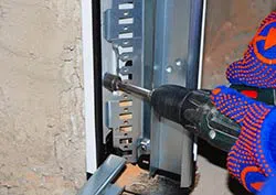 United Garage Doors Northport, NY 631-400-1024 United Garage Doors Northport, NY 631-400-1024 - installation-side